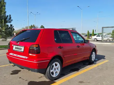 Volkswagen Golf 1995 года за 1 300 000 тг. в Алматы – фото 3