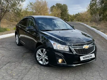 Chevrolet Cruze 2014 года за 5 500 000 тг. в Караганда – фото 2