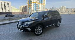 Toyota Highlander 2013 года за 12 000 000 тг. в Актау