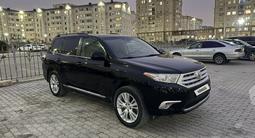 Toyota Highlander 2013 годаүшін12 000 000 тг. в Актау