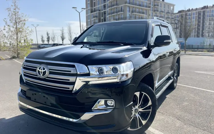 Toyota Land Cruiser 2020 годаүшін34 000 000 тг. в Алматы