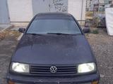 Volkswagen Vento 1994 годаfor1 200 000 тг. в Тараз