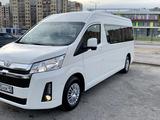Toyota Hiace 2024, аренда с водителем в Астана – фото 2