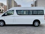 Toyota Hiace 2024, аренда с водителем в Астана – фото 3