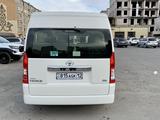 Toyota Hiace 2024, аренда с водителем в Астана – фото 4