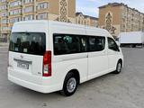 Toyota Hiace 2024, аренда с водителем в Астана – фото 5