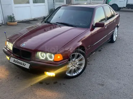 BMW 325 1992 годаүшін1 500 000 тг. в Алматы