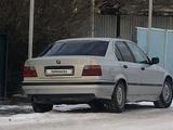 BMW 318 1991 годаfor750 000 тг. в Алматы – фото 2