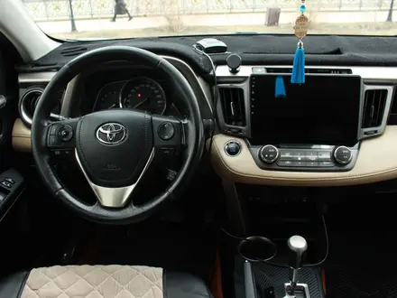 Toyota RAV4 2014 года за 9 500 000 тг. в Атырау – фото 4