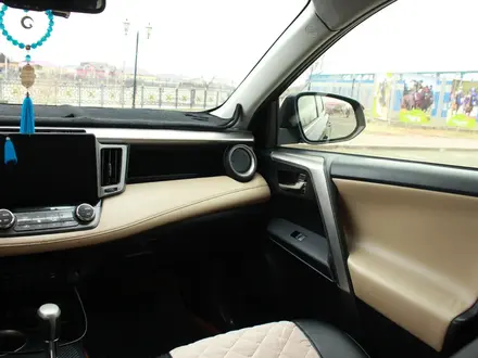 Toyota RAV4 2014 года за 9 500 000 тг. в Атырау – фото 6