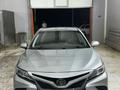 Toyota Camry 2020 года за 8 000 000 тг. в Атырау – фото 4