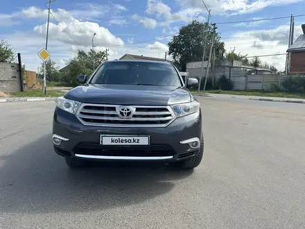 Toyota Highlander 2012 года за 12 500 000 тг. в Костанай – фото 2