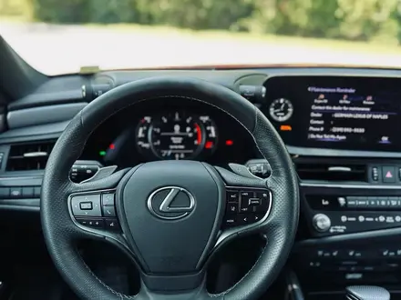 Lexus ES 350 2022 года за 31 000 000 тг. в Алматы – фото 9