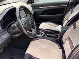 Hyundai Elantra 2020 года за 6 800 000 тг. в Атырау – фото 3