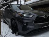 Toyota Highlander 2022 года за 28 990 000 тг. в Шымкент