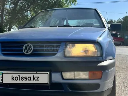 Volkswagen Vento 1992 года за 1 050 000 тг. в Тараз