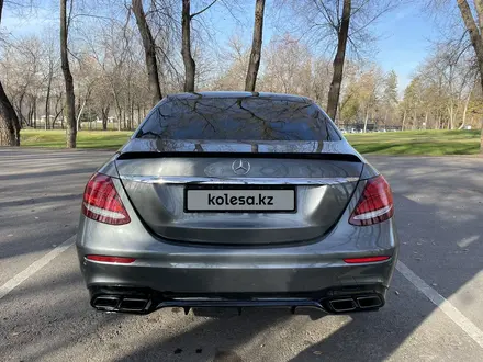 Mercedes-Benz E 400 2019 года за 25 000 000 тг. в Алматы – фото 4