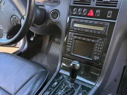 Mercedes-Benz E 320 2000 года за 6 300 000 тг. в Шымкент – фото 2