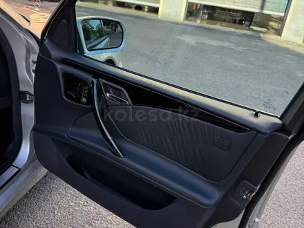 Mercedes-Benz E 320 2000 года за 6 300 000 тг. в Шымкент – фото 13