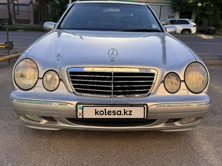 Mercedes-Benz E 320 2000 года за 6 300 000 тг. в Шымкент – фото 31