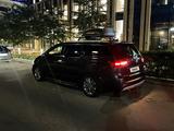 Kia Carnival 2017 годаfor11 000 000 тг. в Астана – фото 3