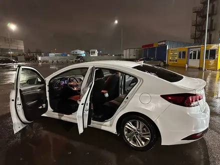 Hyundai Elantra 2019 года за 7 650 000 тг. в Астана – фото 12