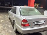 Mercedes-Benz C 220 1993 годаfor1 150 000 тг. в Астана – фото 5