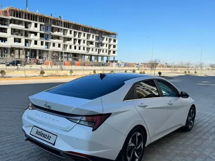 Hyundai Elantra 2021 года за 10 300 000 тг. в Актау – фото 3
