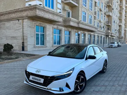 Hyundai Elantra 2021 года за 10 300 000 тг. в Актау