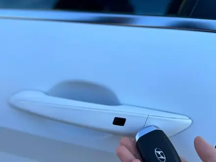 Hyundai Elantra 2021 года за 10 300 000 тг. в Актау – фото 6