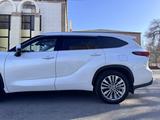 Toyota Highlander 2023 годаүшін28 500 000 тг. в Тараз – фото 3