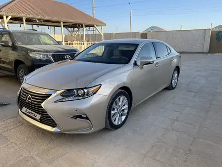 Lexus ES 300h 2014 года за 7 700 000 тг. в Жанаозен – фото 2