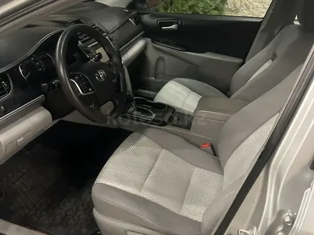 Toyota Camry 2014 года за 5 990 000 тг. в Уральск – фото 8