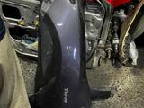 КРЫЛО ПЕРЕДНЕЕ ТОЙОТА КАМРИ 55 за 5 000 тг. в Алматы