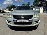 Volkswagen Touareg 2008 годаүшін3 990 000 тг. в Костанай – фото 2