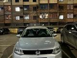 Volkswagen Jetta 2013 года за 4 000 000 тг. в Актобе