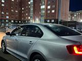 Volkswagen Jetta 2013 года за 4 000 000 тг. в Актобе – фото 5