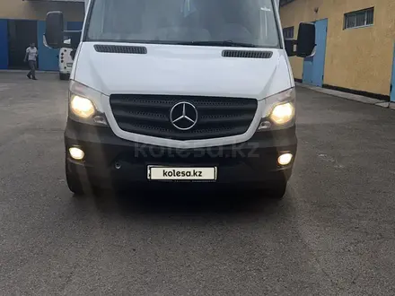 Mercedes-Benz Sprinter 2017 года за 16 800 000 тг. в Алматы – фото 10