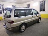 Hyundai Starex 2002 годаүшін5 000 000 тг. в Шымкент – фото 2