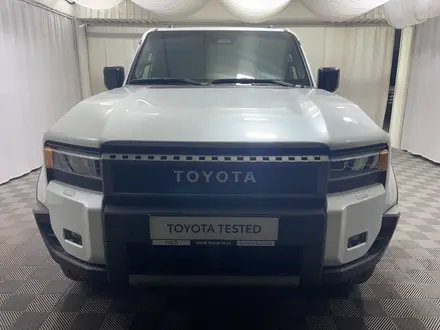 Toyota Land Cruiser Prado Luxe+ 2025 года за 44 000 000 тг. в Алматы – фото 5