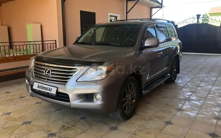 Lexus LX 570 2009 годаfor18 300 000 тг. в Туркестан