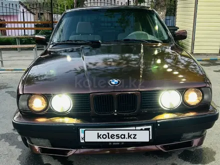 BMW 520 1994 года за 1 869 692 тг. в Шымкент – фото 4