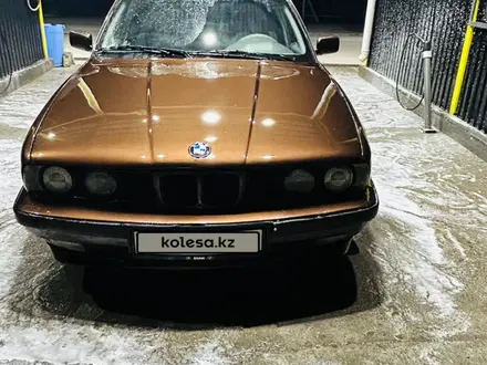 BMW 520 1994 года за 1 869 692 тг. в Шымкент – фото 3