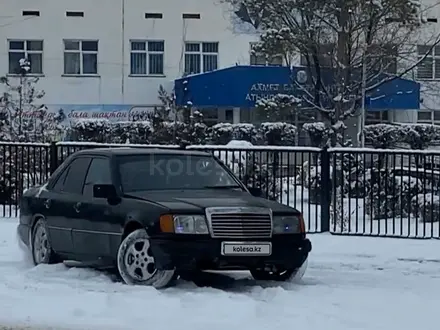 Mercedes-Benz E 230 1988 года за 1 400 000 тг. в Алматы – фото 3