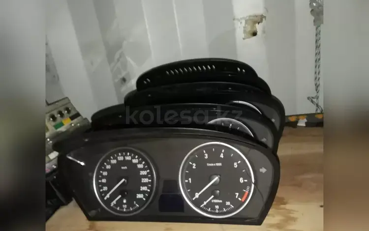 Е60 панель приборов за 707 тг. в Шымкент