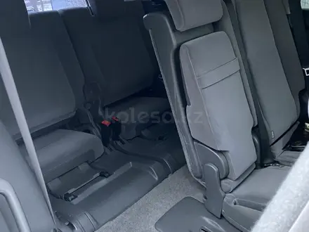 Toyota Land Cruiser Prado 2013 года за 15 200 000 тг. в Астана – фото 19