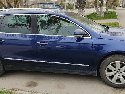 Volkswagen Passat 2008 года за 4 200 000 тг. в Костанай – фото 23