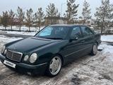 Mercedes-Benz E 430 1998 года за 4 100 000 тг. в Караганда – фото 2