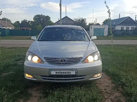 Toyota Camry 2002 года за 4 800 000 тг. в Актобе