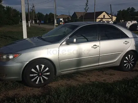 Toyota Camry 2002 года за 4 800 000 тг. в Актобе – фото 4